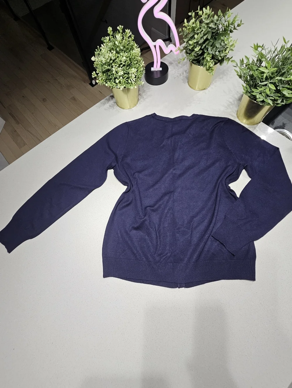 MELROSE CHIC Superbe Cardigan Bleu Foncé Avec Broderie De Roses Rouges - Picture 5 of 6